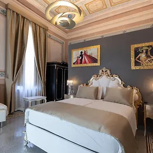 Luxury Liberty House , Alguer Italia